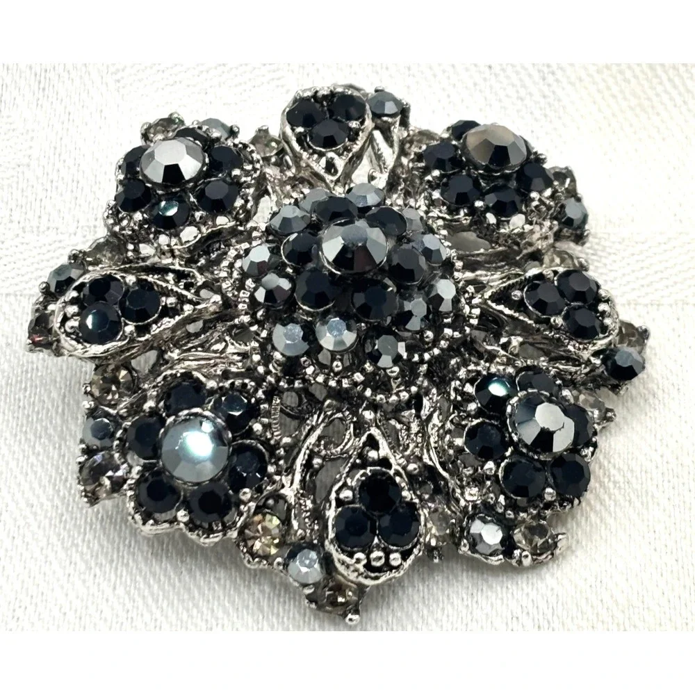 Vintage‎ Silver Tone Floral Brooch Hematite Gray Rhinestone Pin 2